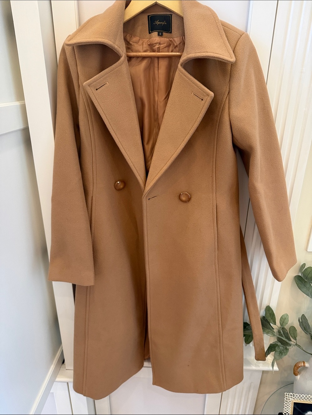 Women's Camel Trench Coat with Classic Lapels